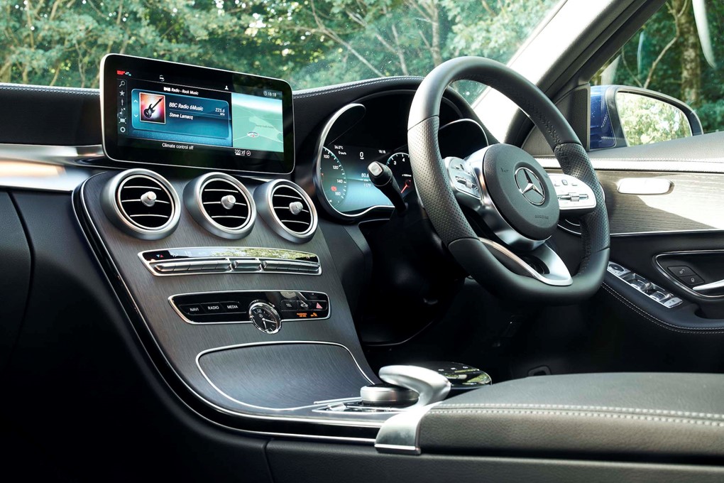 Mercedes-Benz C-Class 3